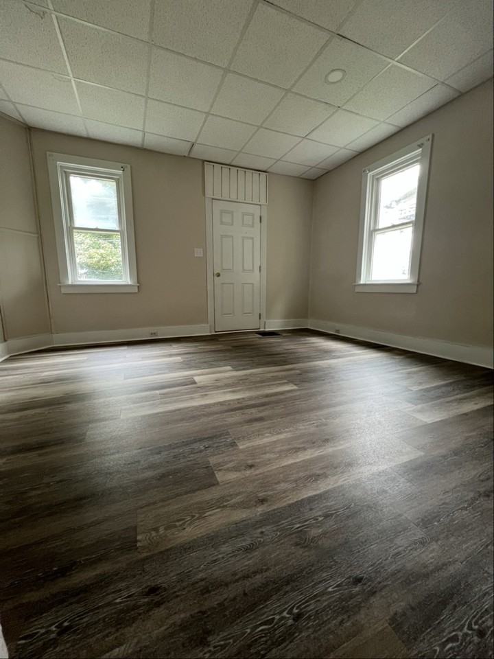 321 W Central Ave - Photo 6 of 12