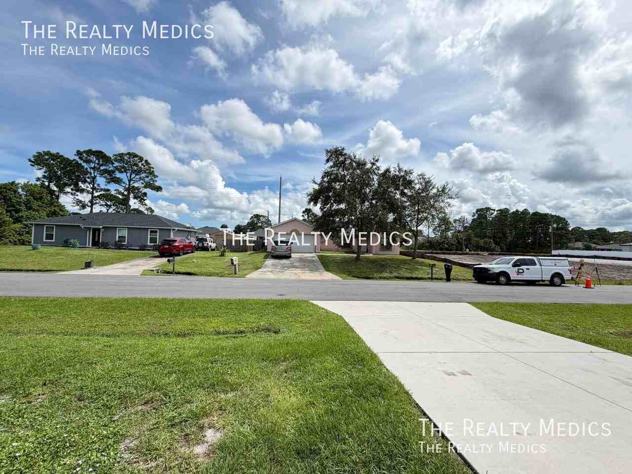 550 Higgs Ave Nw - Photo 6 of 39