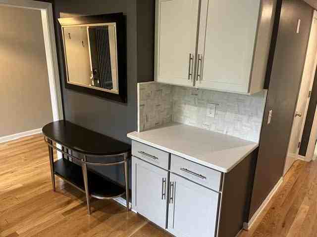 88 Laurelwood Cir W #10 - Photo 4 of 16