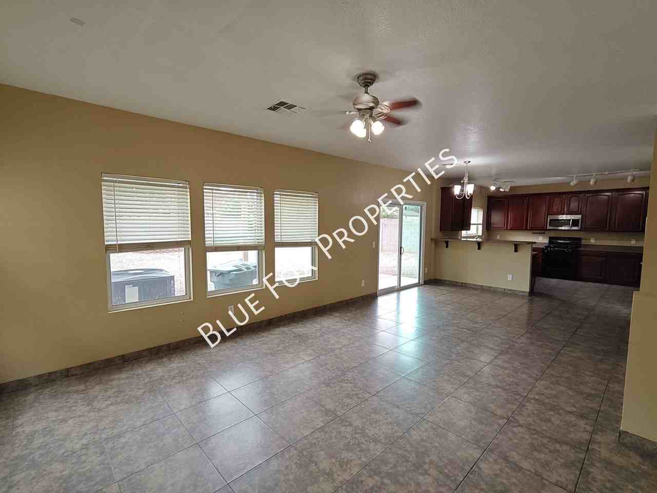 6895 S Martlet Dr - Photo 6 of 33