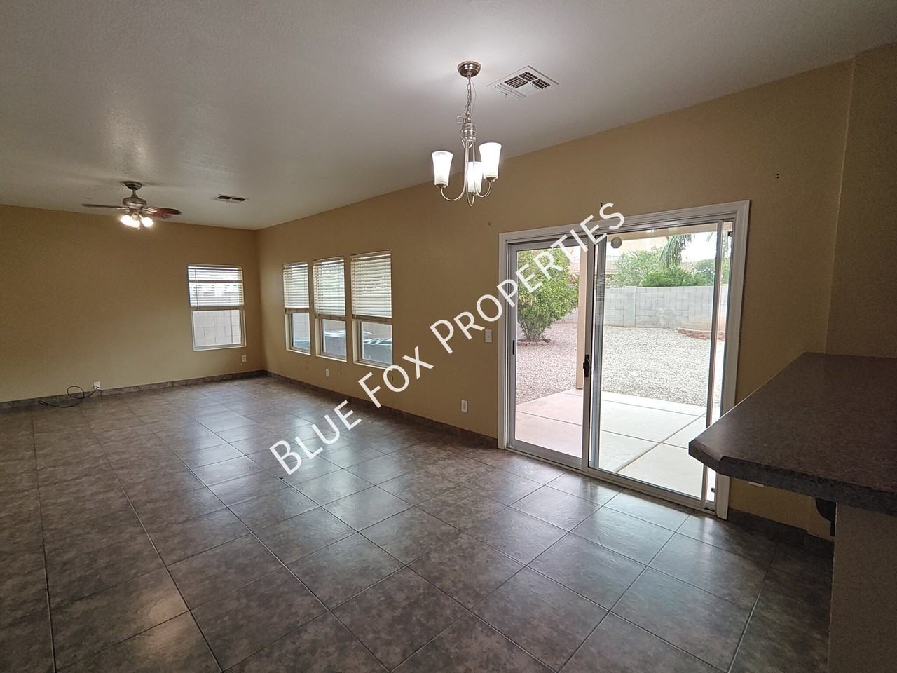 6895 S Martlet Dr - Photo 7 of 33