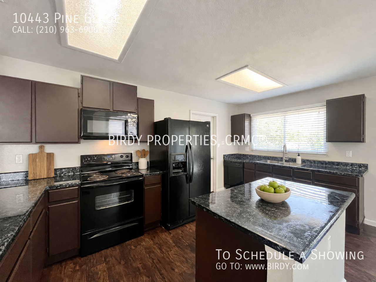 10443 Pine Glade - Photo 5 of 41