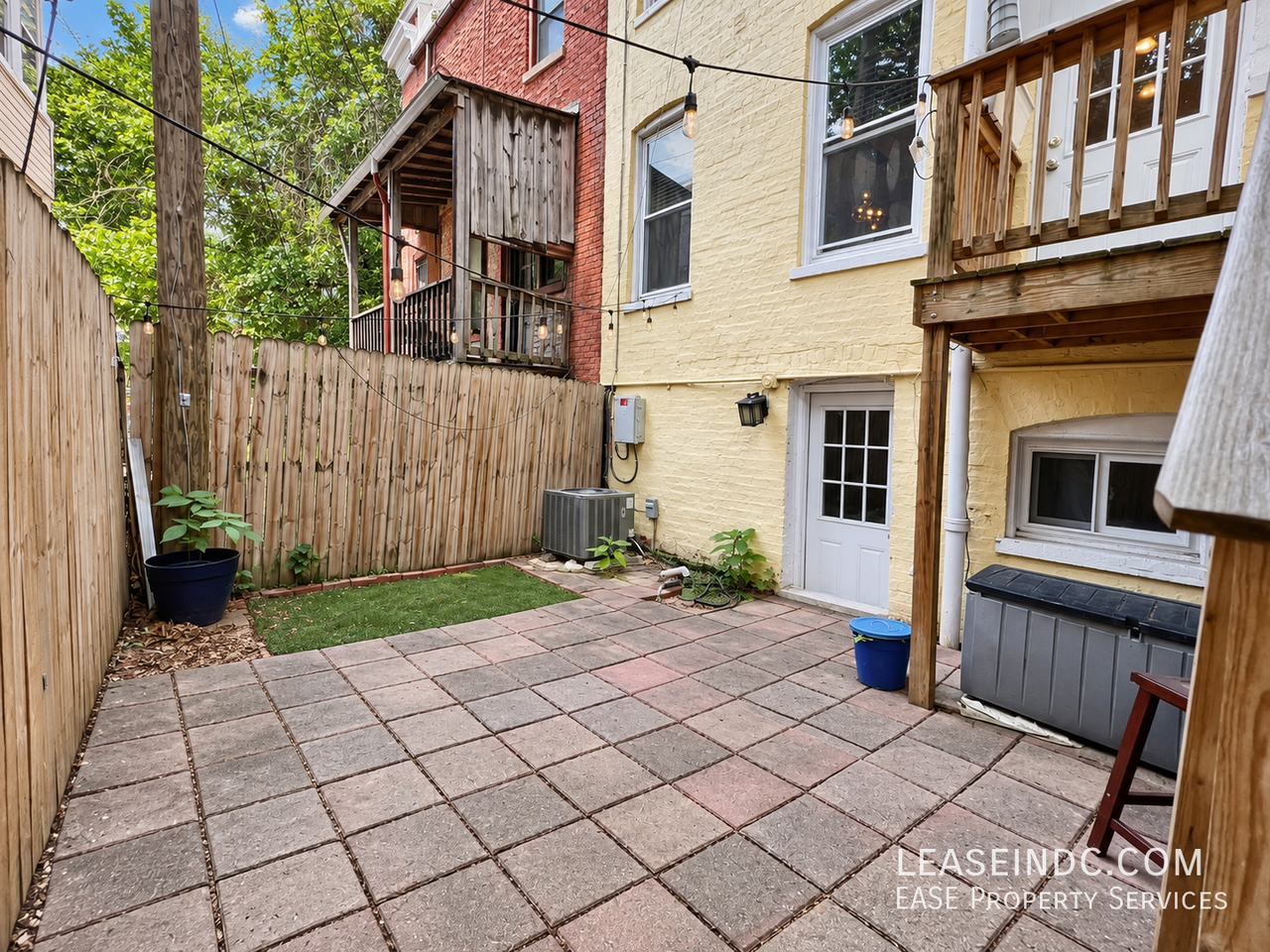 172 Bryant St Nw #B - Photo 4 of 7