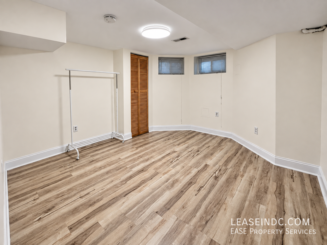 172 Bryant St Nw #B - Photo 5 of 7