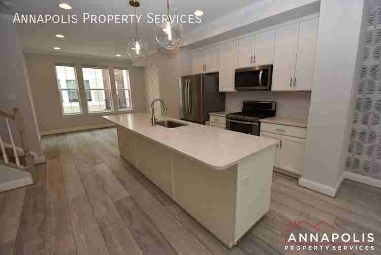 813 Francis Harris Pl - Photo 4 of 36