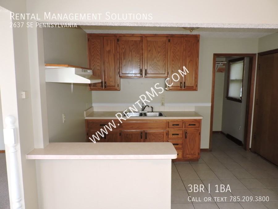 2637 Se Pennsylvania Ave - Photo 4 of 9