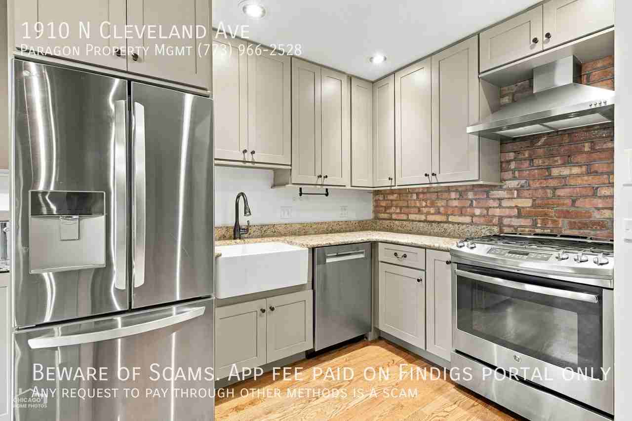 1910 N Cleveland Ave - Photo 4 of 18