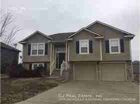 1608 Nw High View Dr - Photo 1 of 1