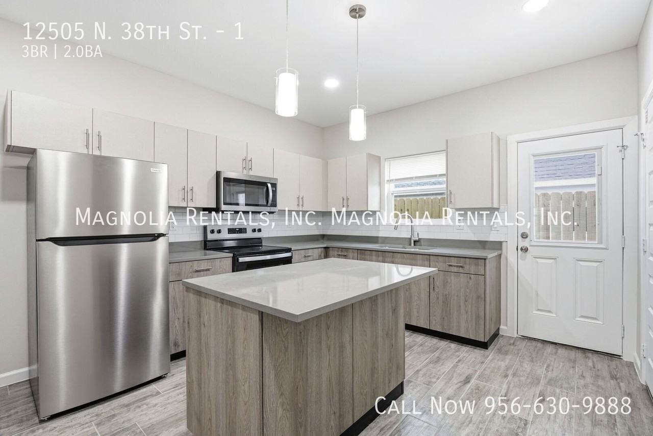 N 38th Ln #1 - Photo 5 of 15