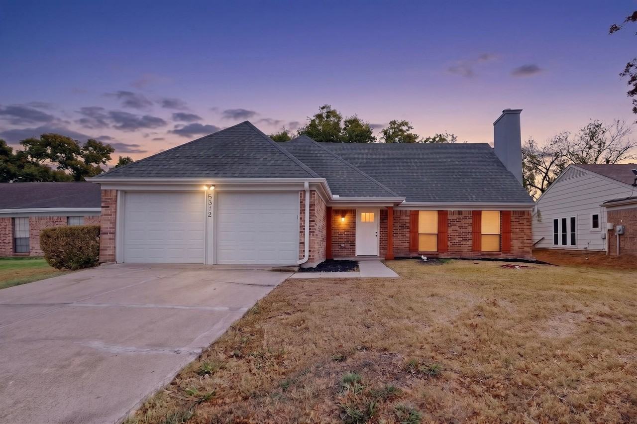 5312 Gregory Dr - Photo 2 of 43