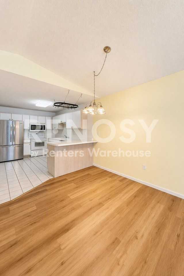 434 5th Ave N - Photo 5 of 16