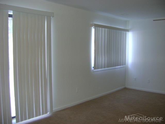 18660 E 14 Mile Rd - Photo 3 of 8