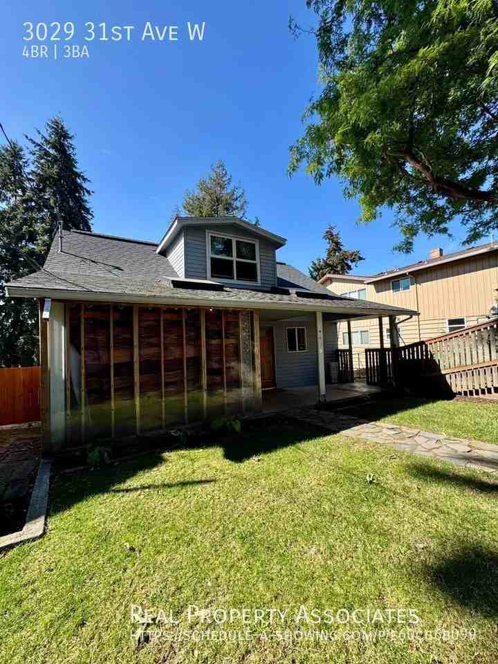 3029 31st Ave W - Photo 3 of 17