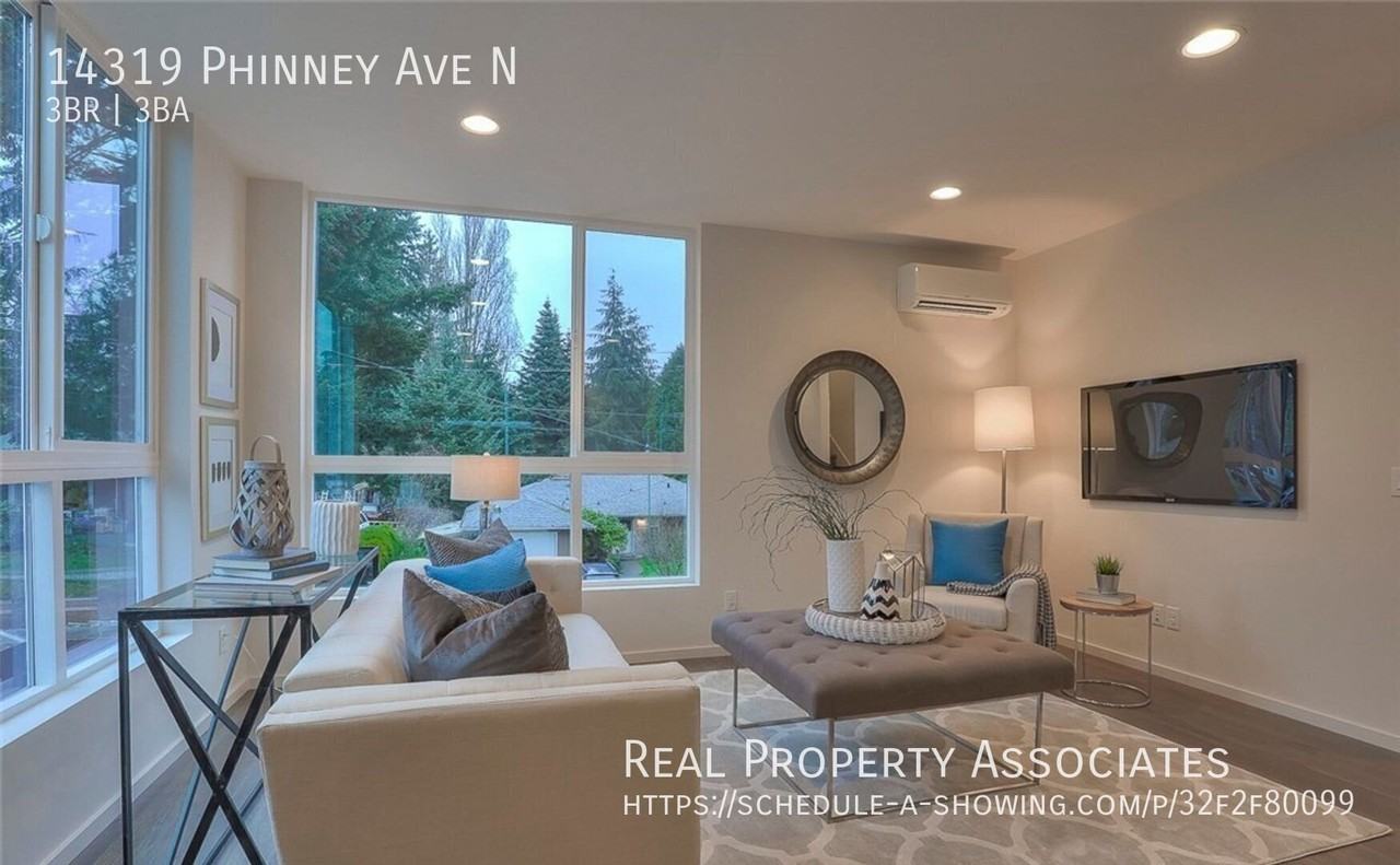 14319 Phinney Ave N - Photo 3 of 13