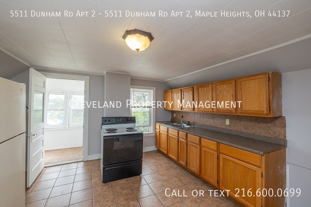5511 Dunham Rd Apt 2 - Photo 2 of 17
