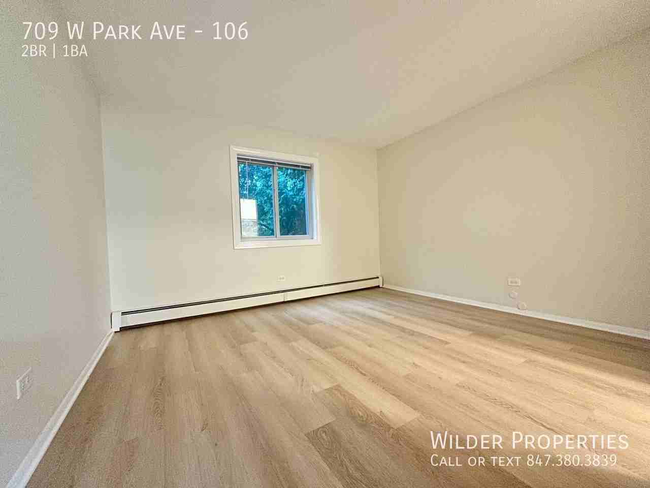 709 W Park Ave #106 - Photo 4 of 9