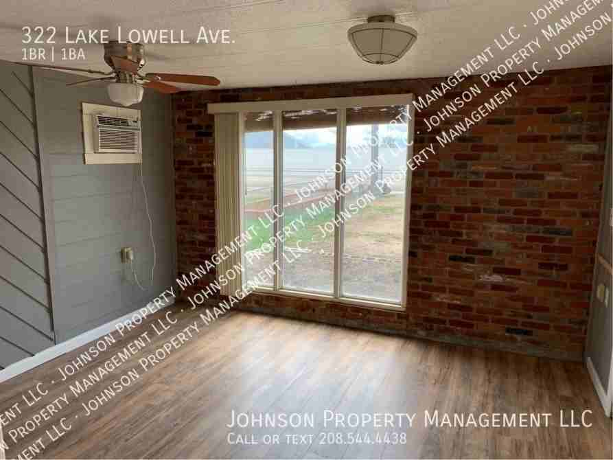 322 Lake Lowell Ave - Photo 7 of 14