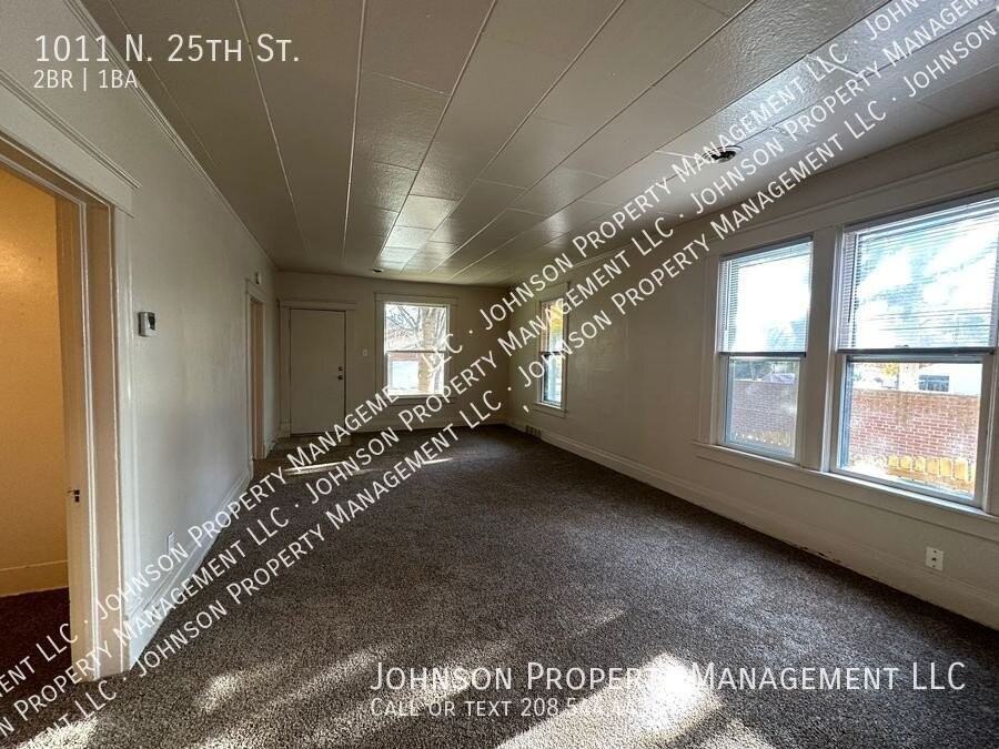 1011 N 25th St - Photo 6 of 14