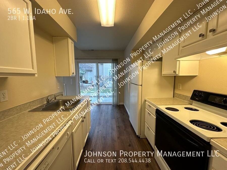 565 W Idaho Ave - Photo 2 of 13