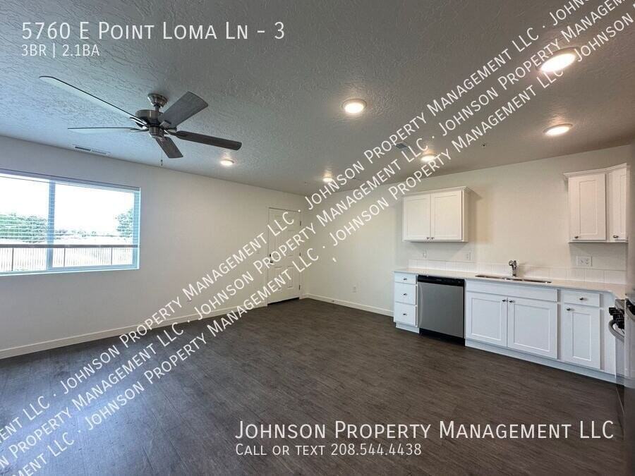 5760 E Point Loma Ln #3 - Photo 4 of 17