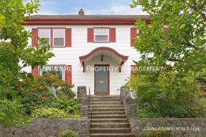 featured image of 2908 Ne Skidmore St