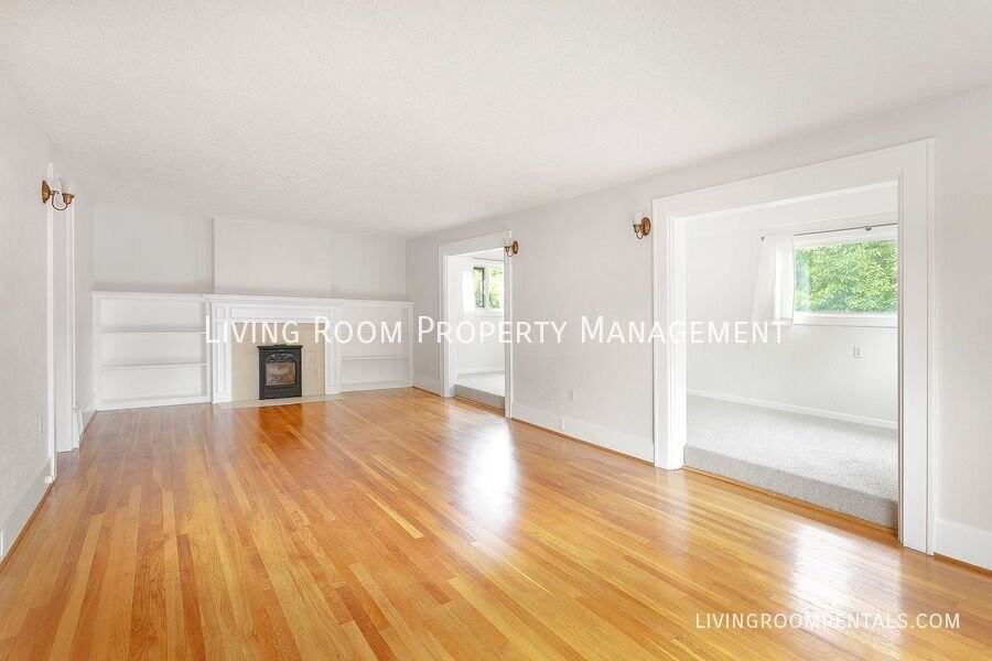 2908 Ne Skidmore St - Photo 2 of 15