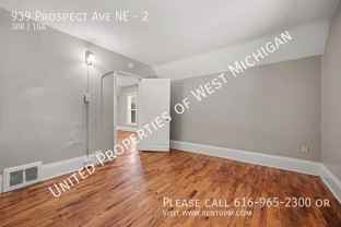 939 Prospect Ave Ne #2 - Photo 1 of 1