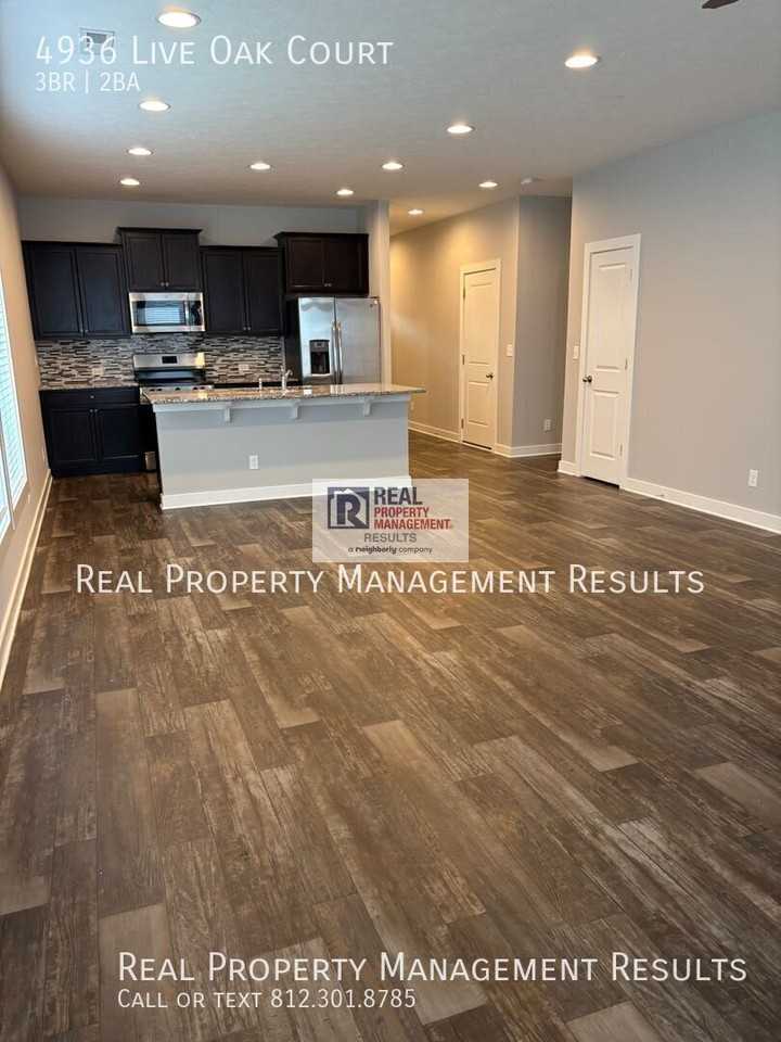 4936 Live Oak Ct - Photo 3 of 18