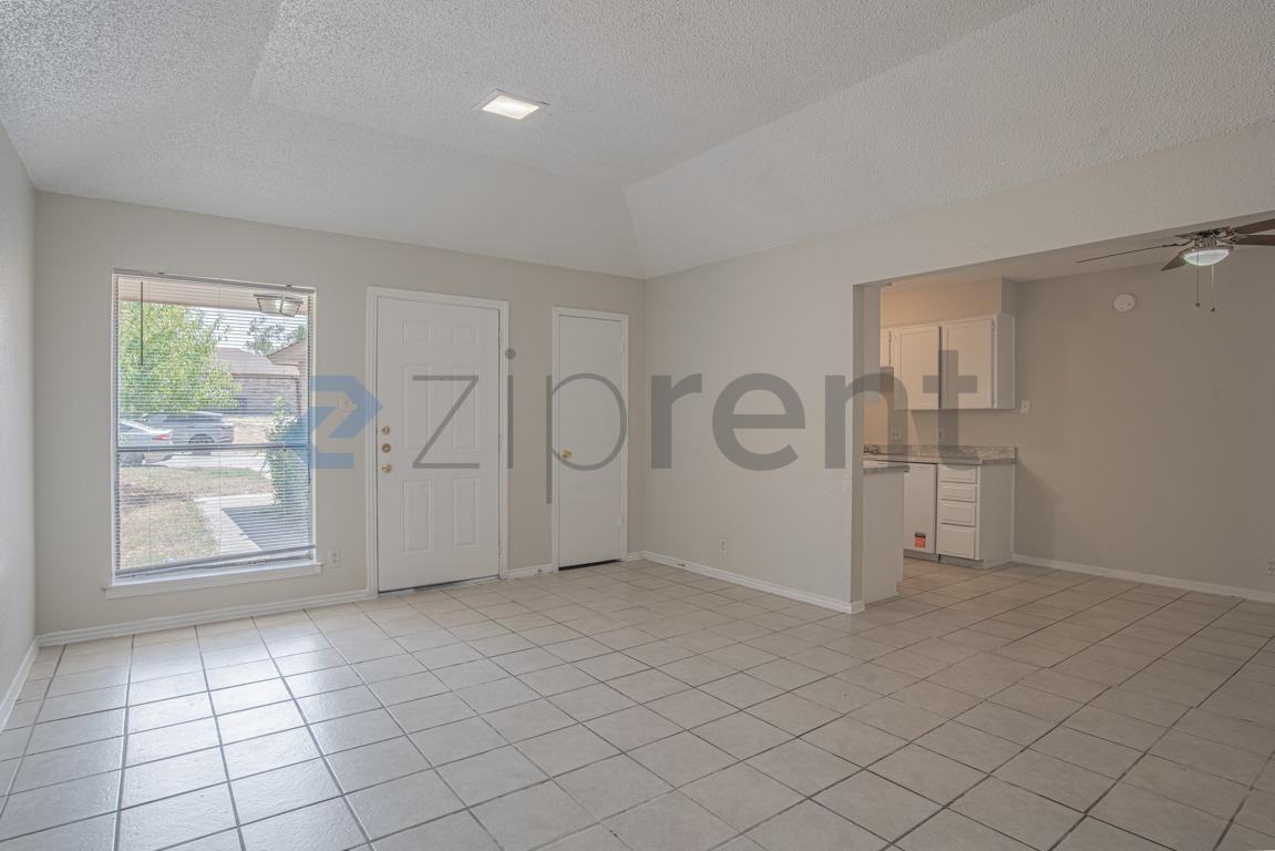 2832 Ridgecrest Dr #2832 - Photo 7 of 22