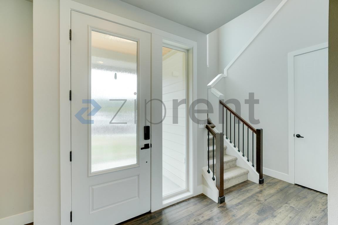 14326 57th Ave E - Photo 5 of 28