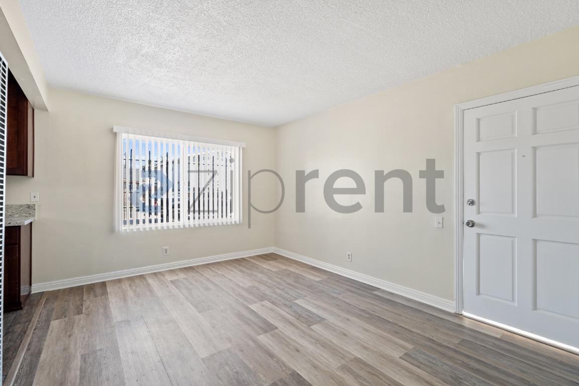 146 E 95th St #1 - Photo 6 of 17