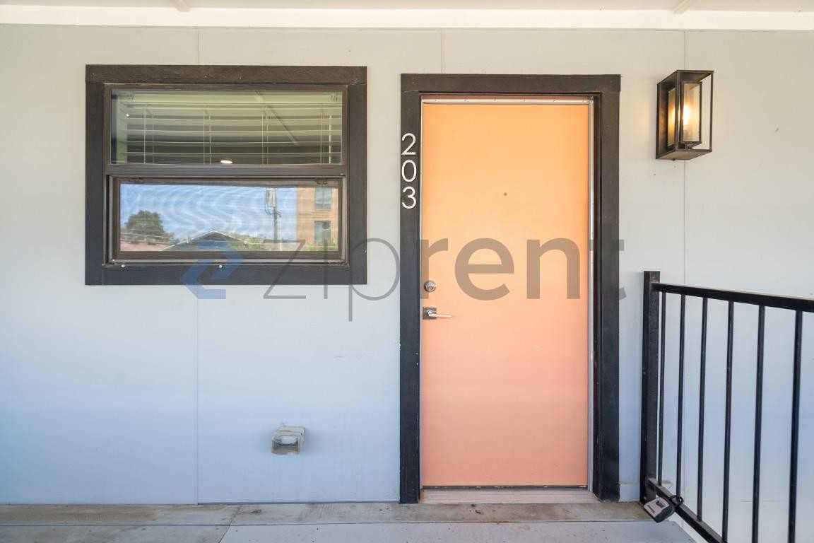 4400 San Jacinto St #203 - Photo 2 of 20