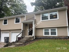 1509 Woodpointe Dr - Photo 1 of 1