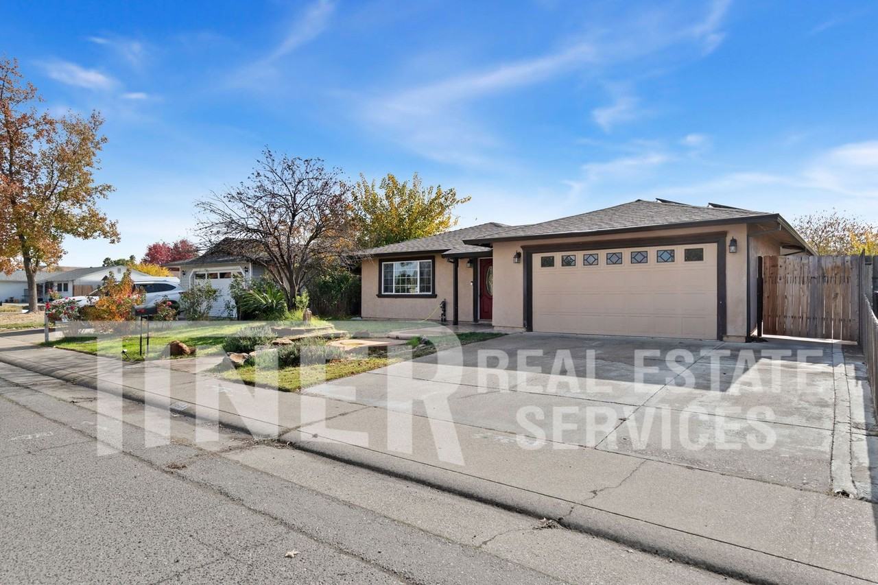 1603 4th St - Photo 5 of 17