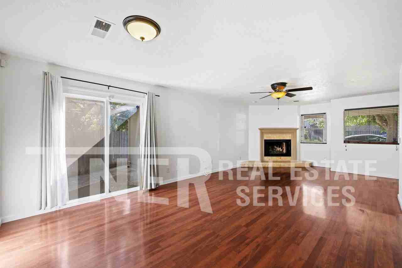 10299 Octavia Way - Photo 3 of 26