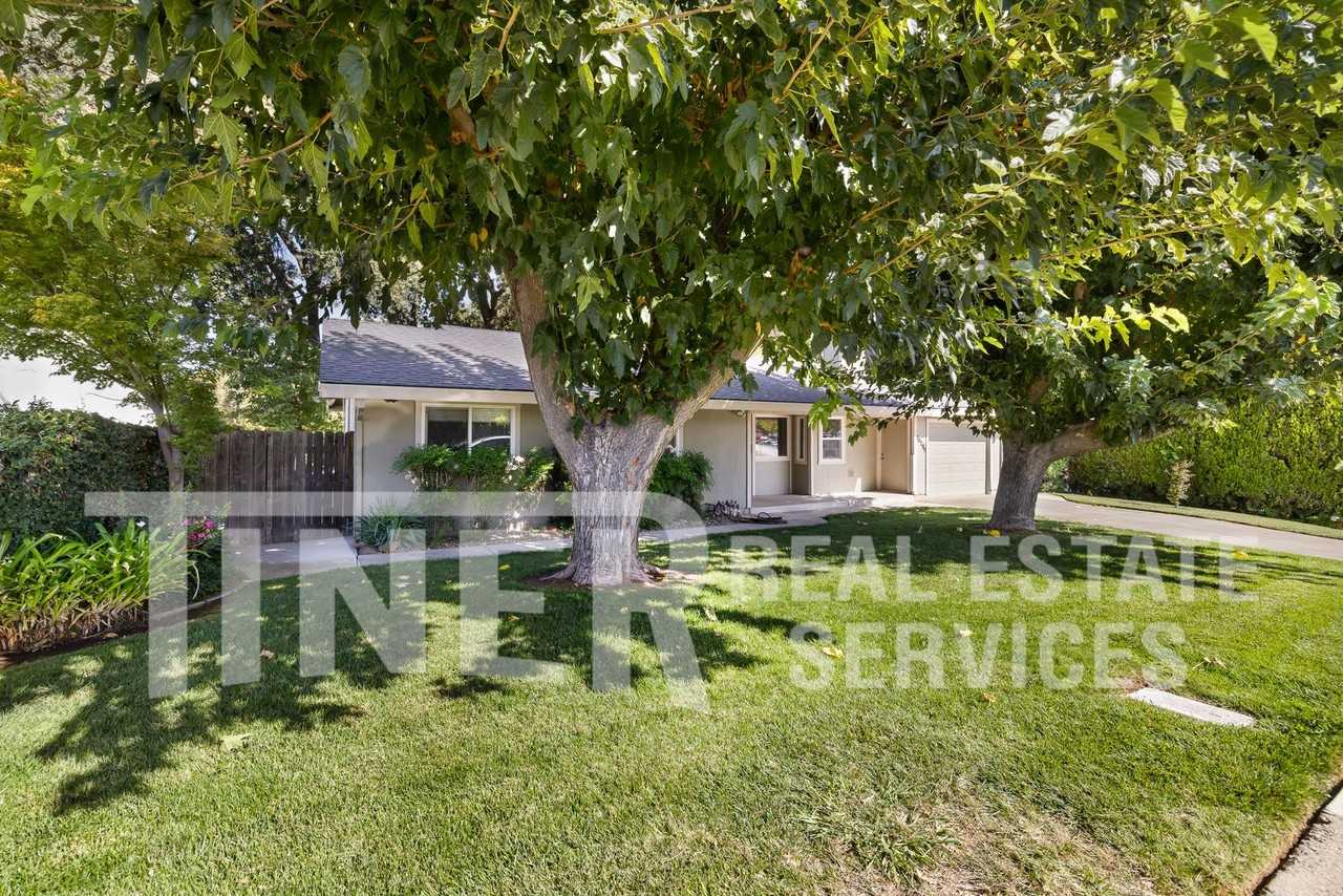 10299 Octavia Way - Photo 5 of 26