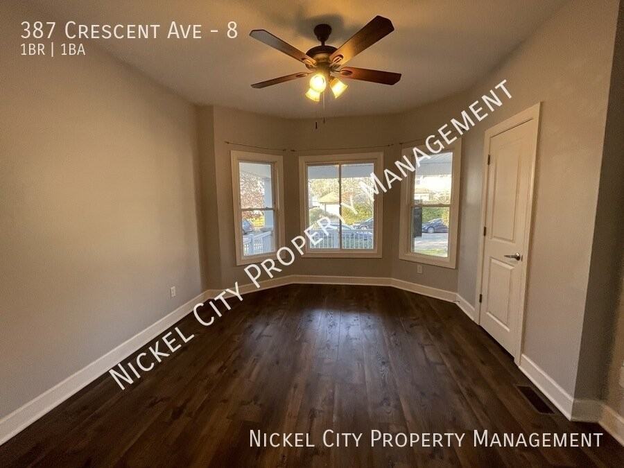 387 Crescent Ave #8 - Photo 3 of 12