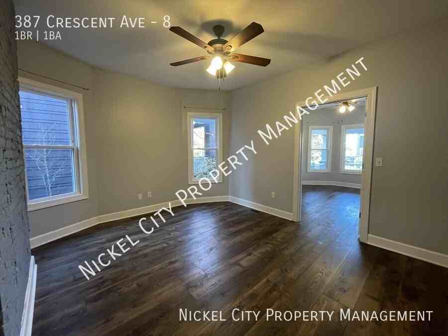 387 Crescent Ave #8 - Photo 5 of 12