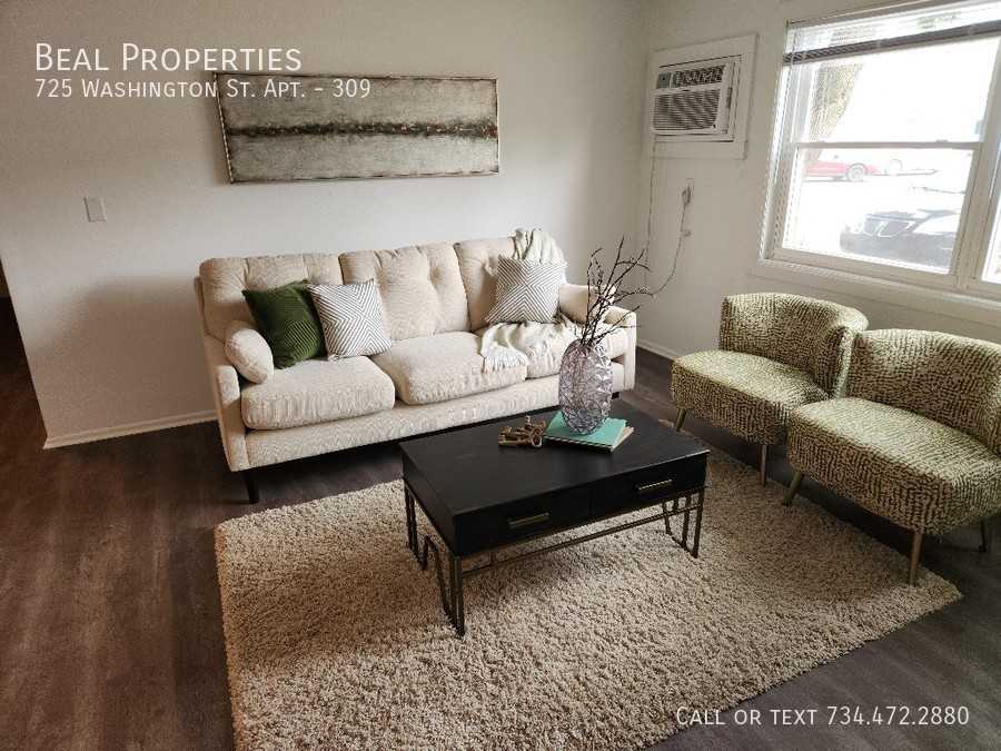 725 Washington St #309 - Photo 4 of 10