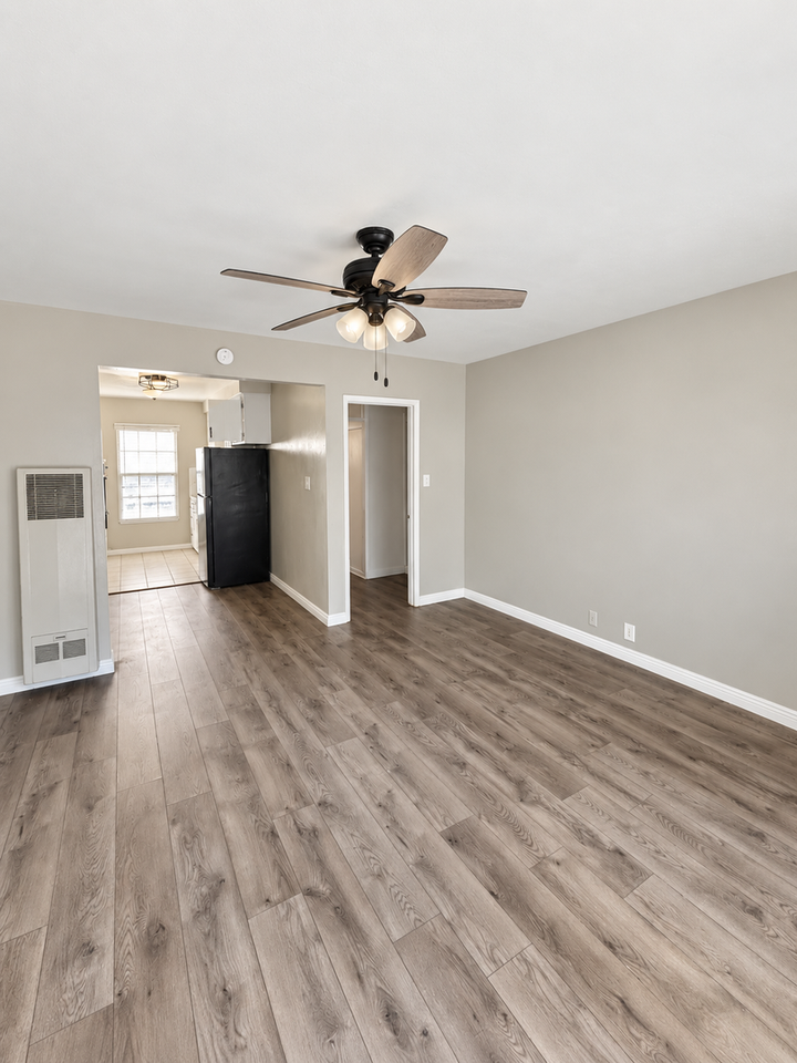 438 Cedar Ave #3 - Photo 7 of 8