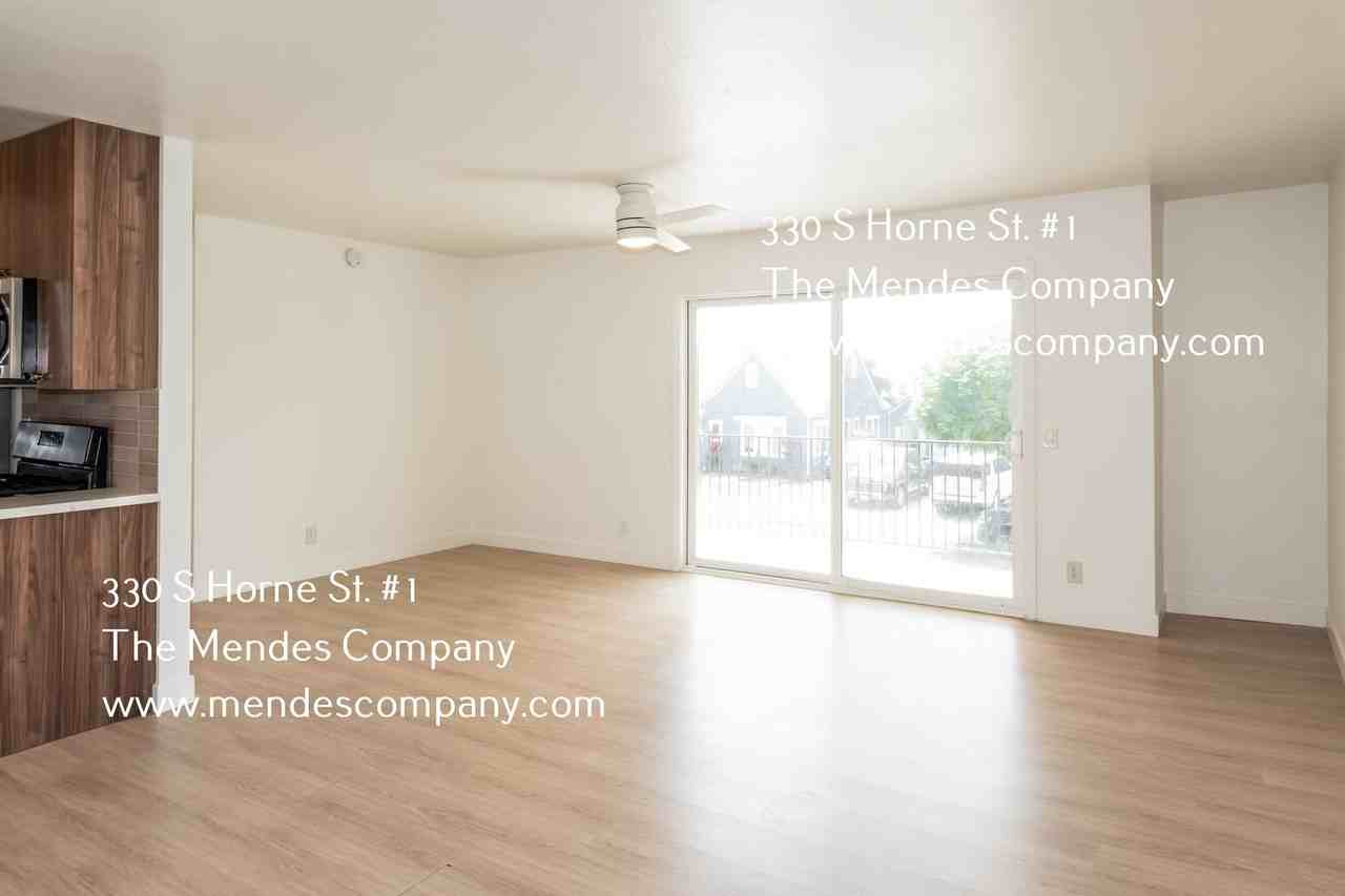 330 S Horne St #1 - Photo 4 of 17