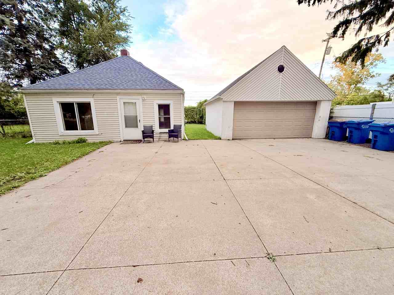 11455 Sherman Ave #NA - Photo 4 of 17