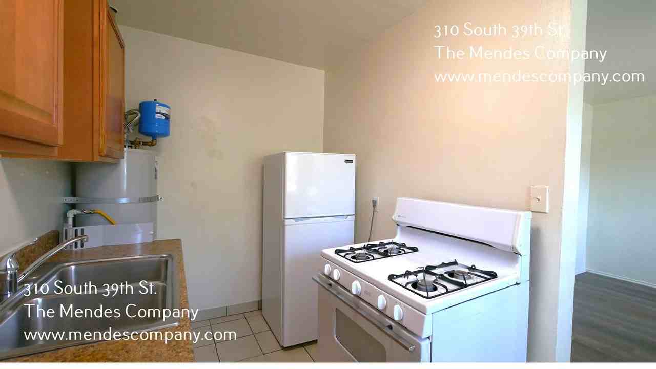 310 S 39th St - Photo 5 of 9