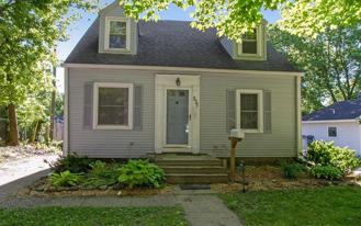 330 N Franklin Ave - Photo 1 of 1