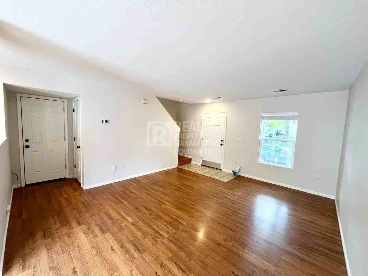 451 Riva Ridge Dr - Photo 4 of 20