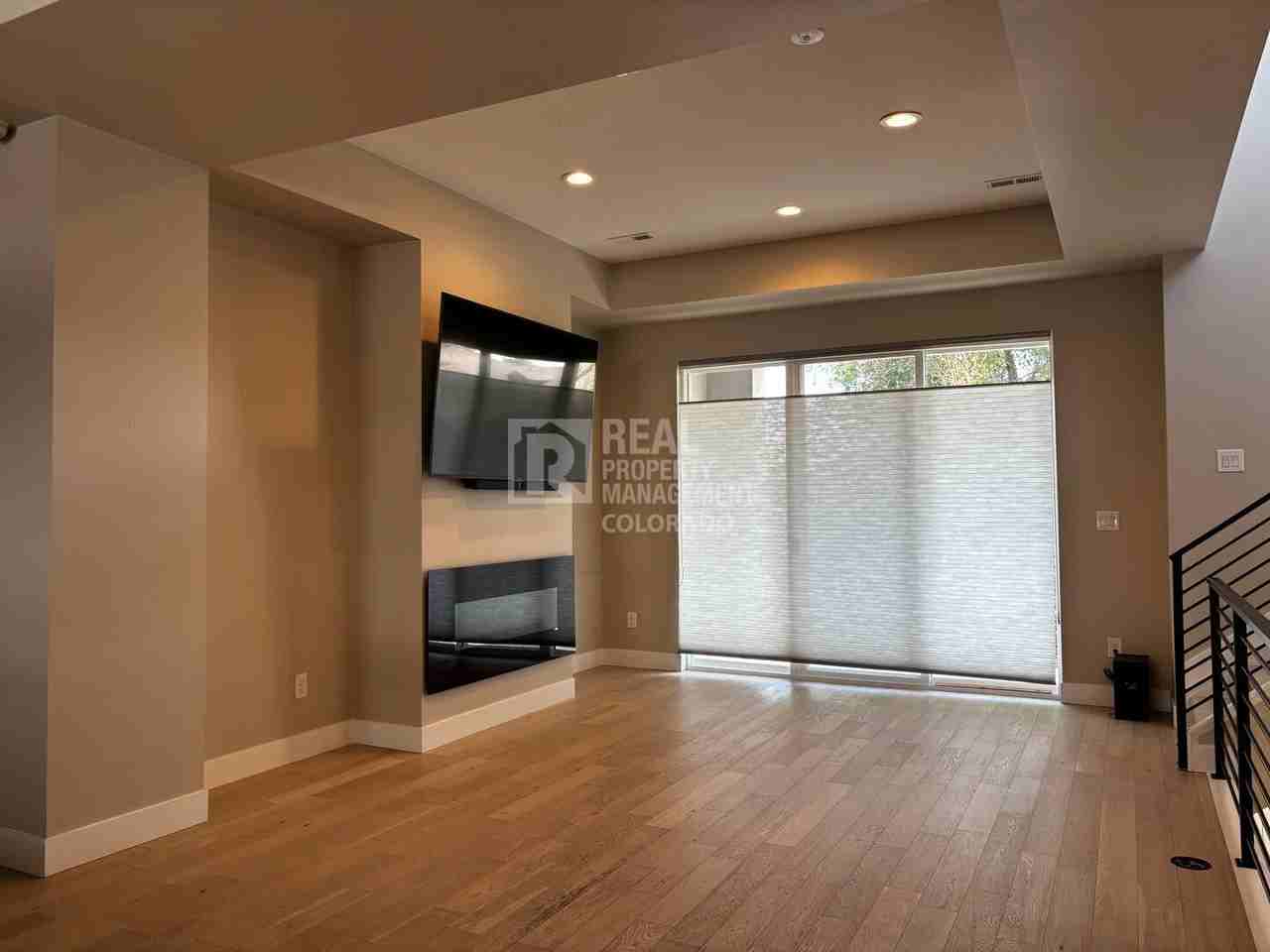 7831 W 51st Ave #A - Photo 4 of 13