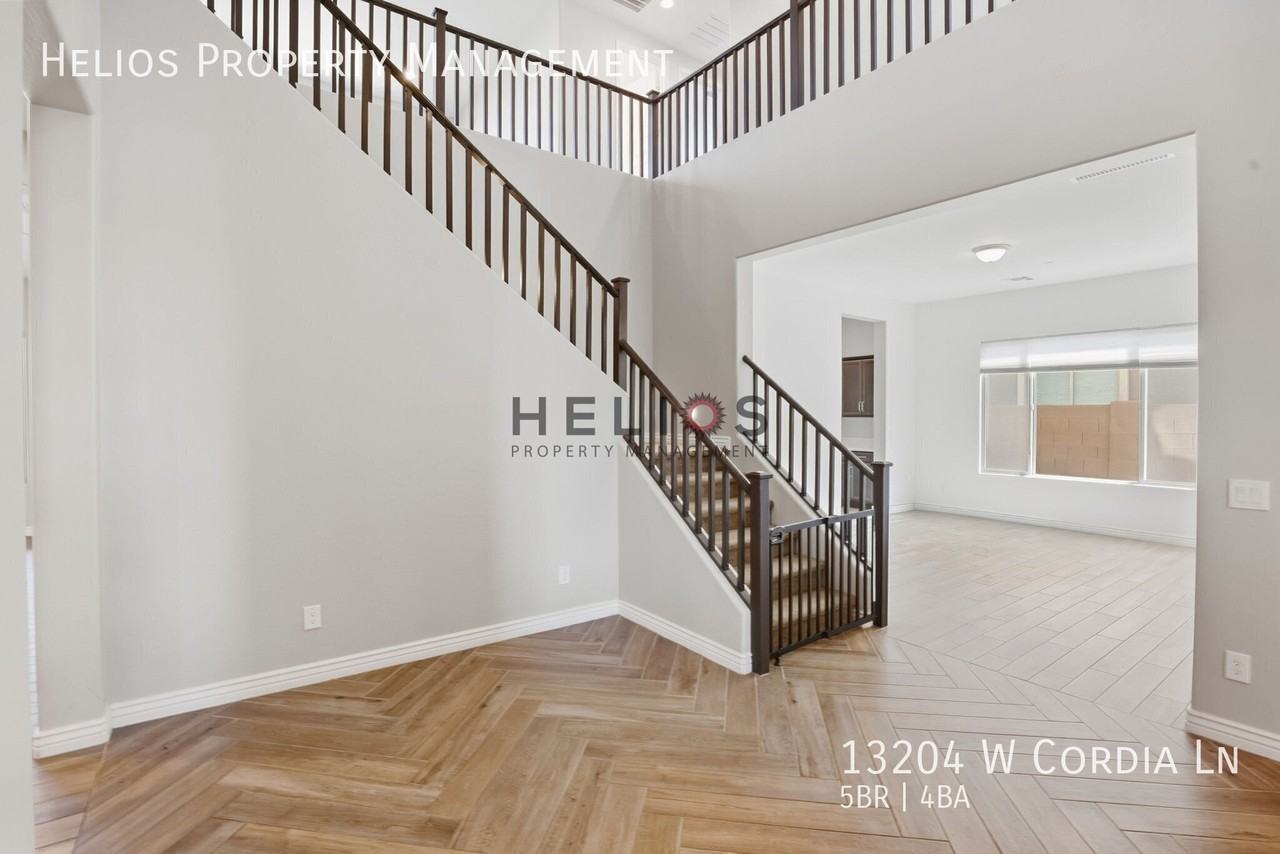 13204 W Cordia Ln - Photo 4 of 50