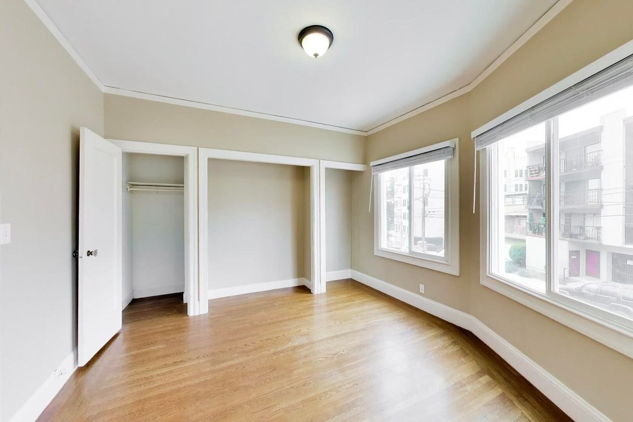 336 Wayne Ave #01 - Photo 4 of 22