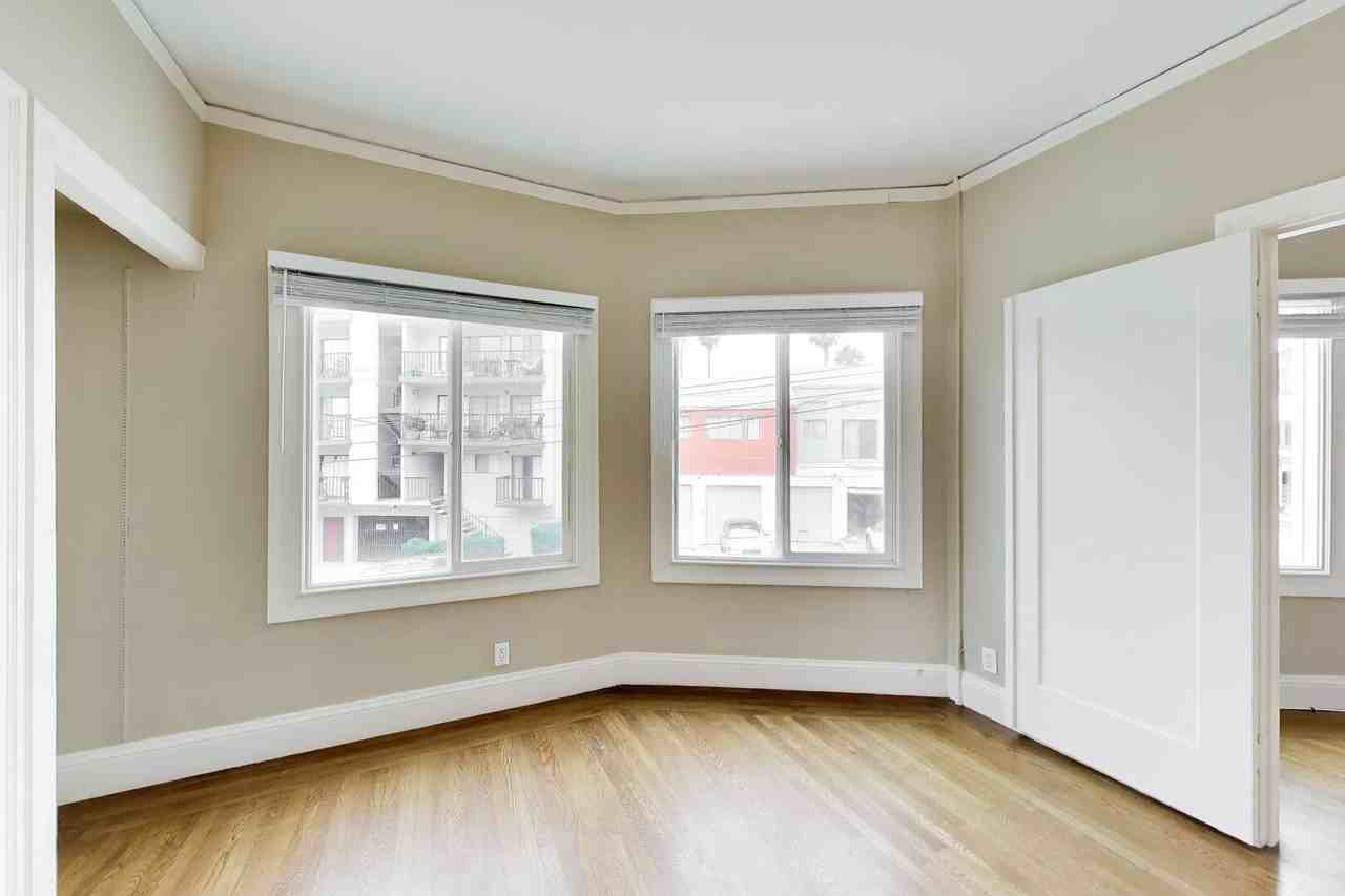 336 Wayne Ave #01 - Photo 6 of 22