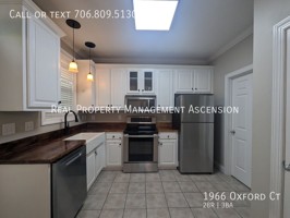 featured image of 1966 Oxford Ct